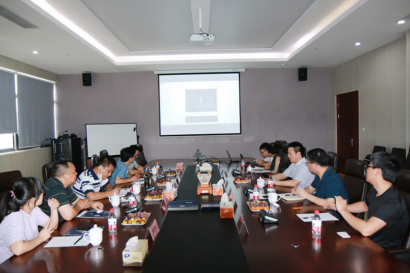中国航发南方工业与威尼斯技术研发人员会议讨论